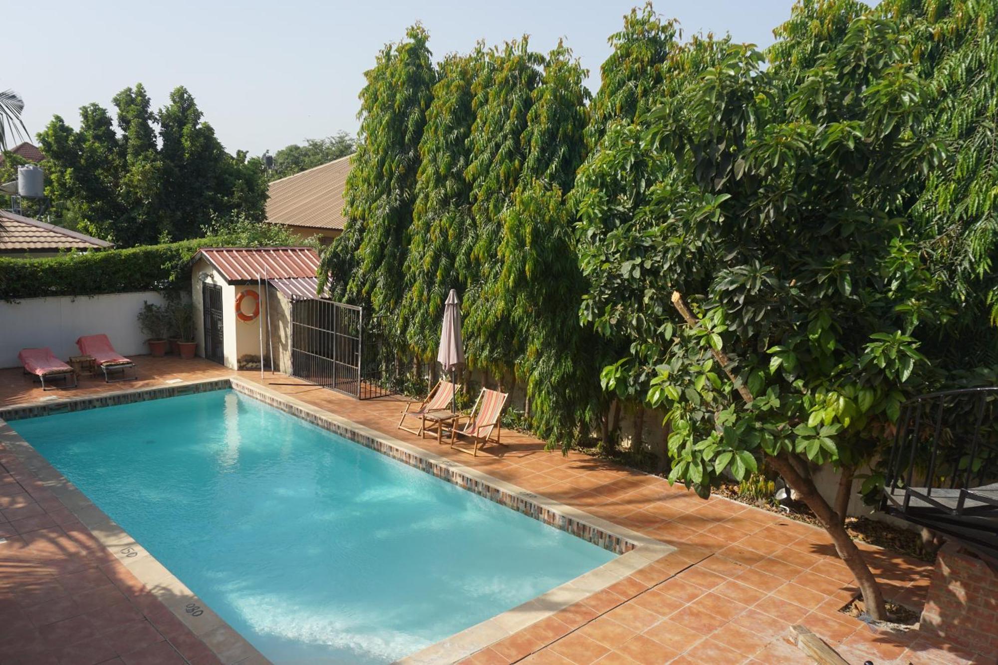 B & B Villa Calliandra Bijilo Exterior photo
